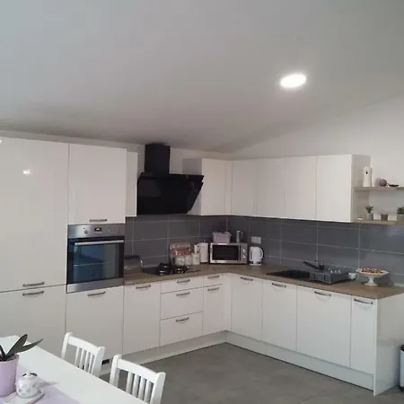 Apartment Nina Kruševo